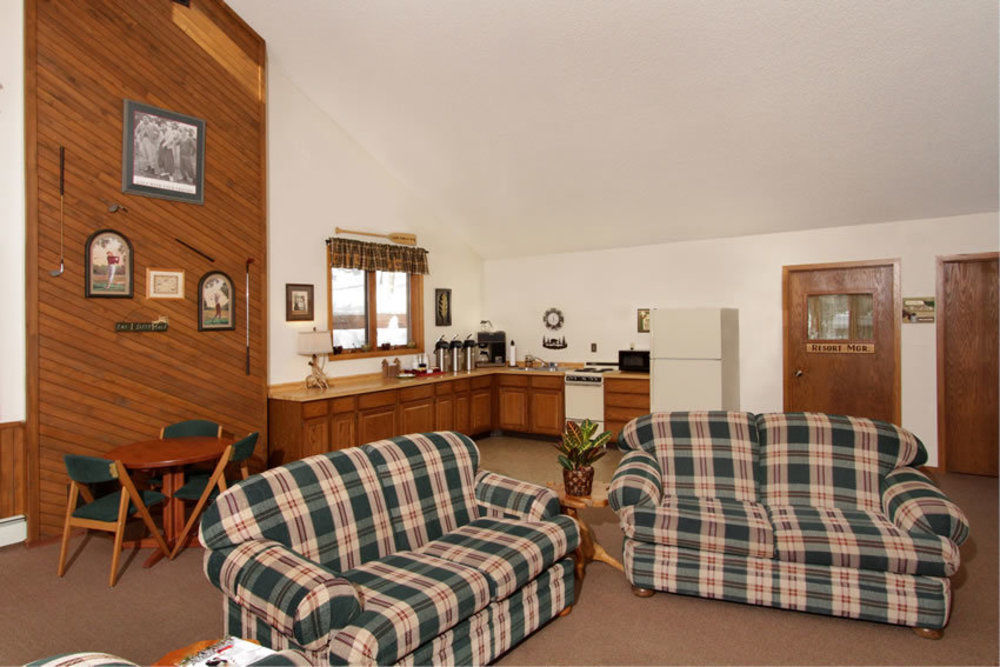 Lake Forest Resort Eagle River Exterior foto